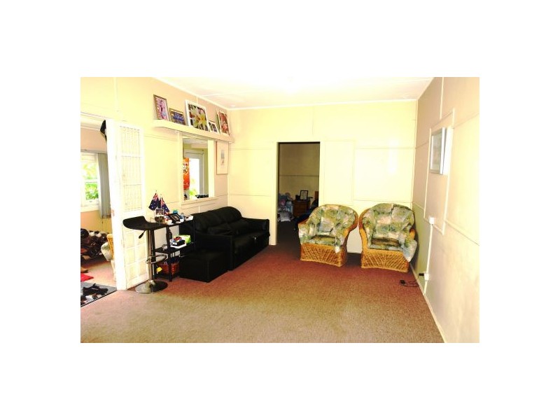 10 Kewalo Avenue, Budgewoi NSW 2262