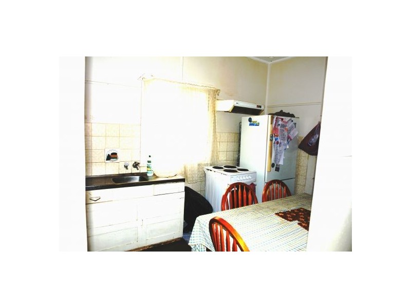 10 Kewalo Avenue, Budgewoi NSW 2262