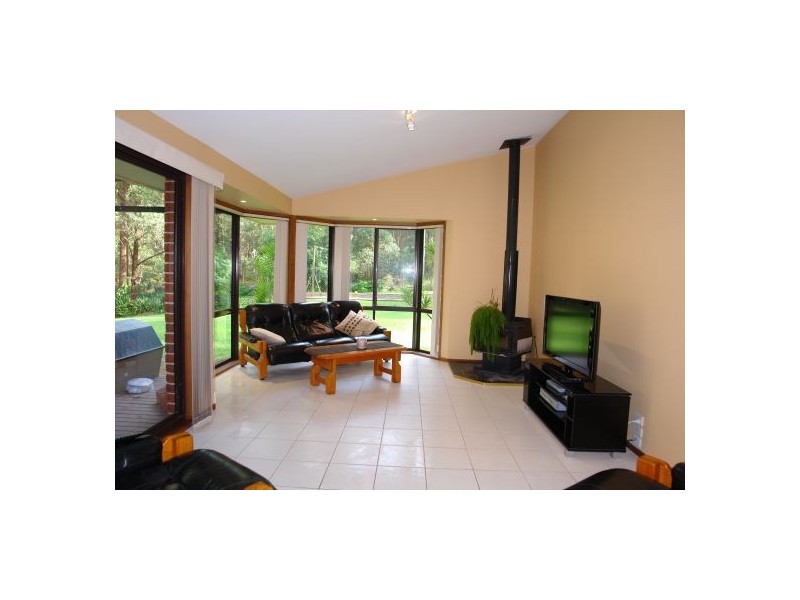 39 Parkridge Drive, Jilliby NSW 2259