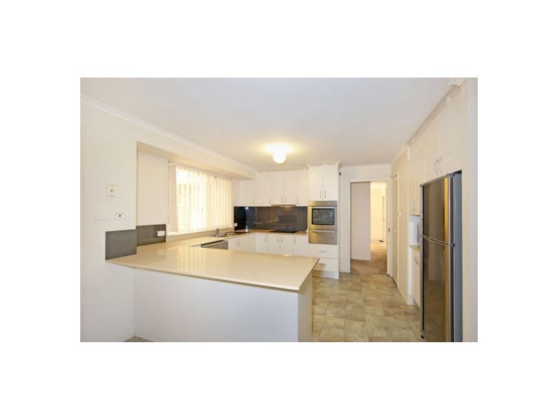 9 Rossmore Close, Wyong Creek NSW 2259