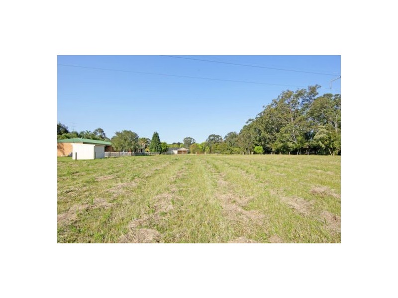 9 Rossmore Close, Wyong Creek NSW 2259