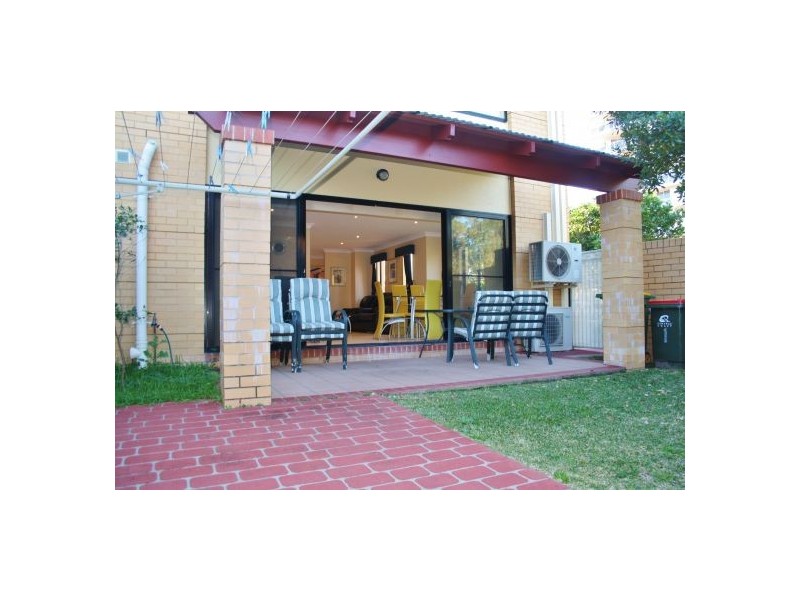 1/19 Dening Street, The Entrance NSW 2261