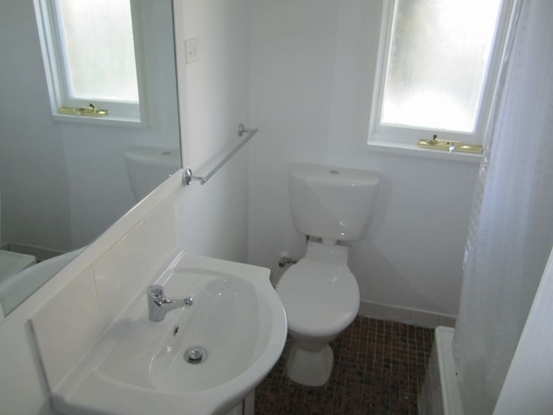 21 Avery  Street, Killarney Vale NSW 2261