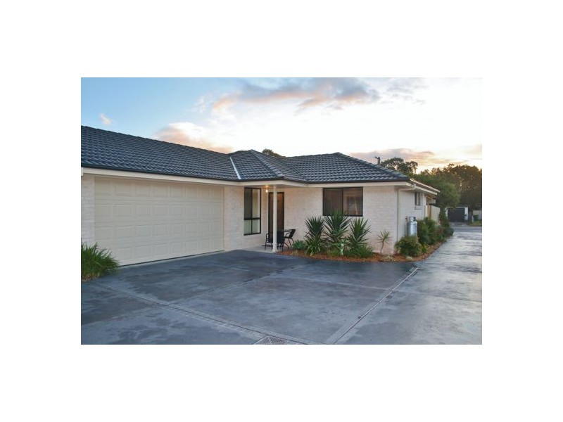 5 Nichols Avenue, Gorokan NSW 2263