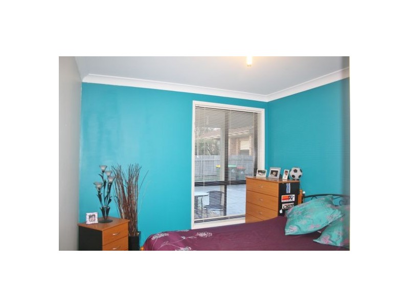 5 Nichols Avenue, Gorokan NSW 2263