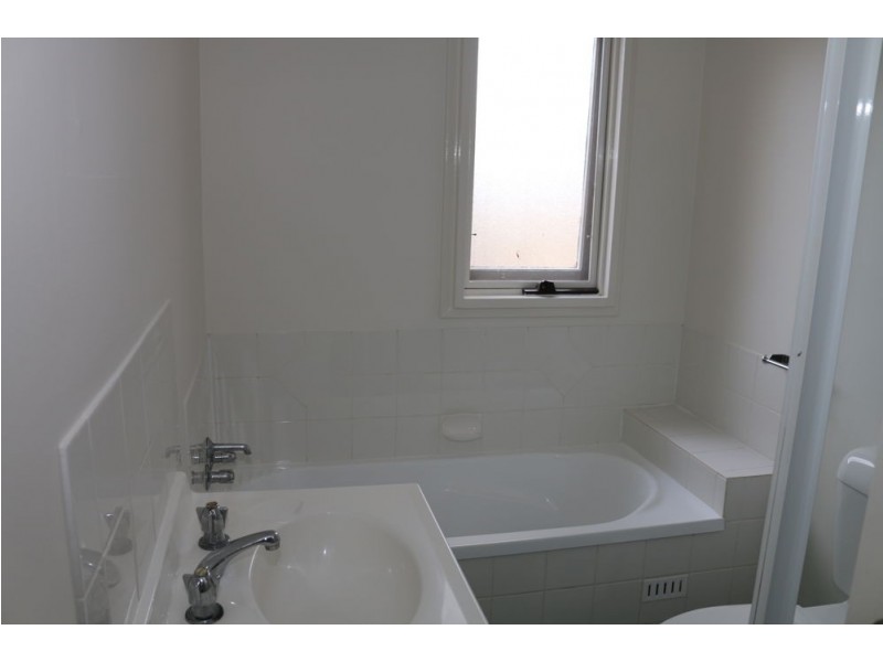 7 Isaac Close, Watanobbi NSW 2259