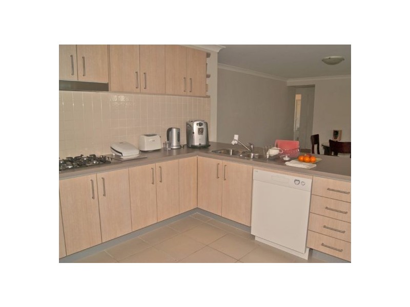 8  Colonial Street, Wadalba NSW 2259