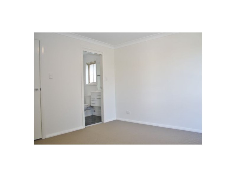 1/76 Ocean View Rd, Gorokan NSW 2263