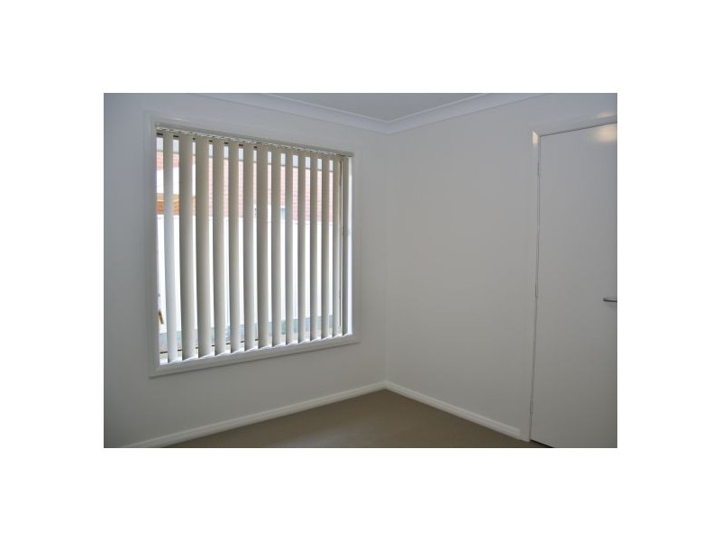 1/76 Ocean View Rd, Gorokan NSW 2263