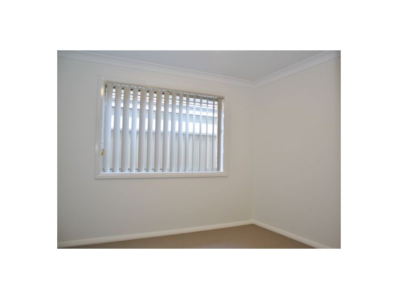 2/76 Ocean View Rd, Gorokan NSW 2263