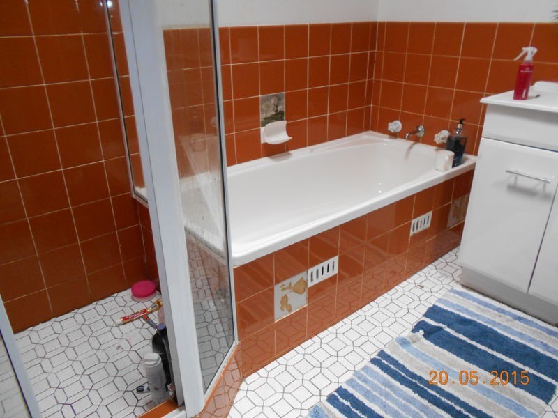 1 Karthina Close, Tuggerawong NSW 2259