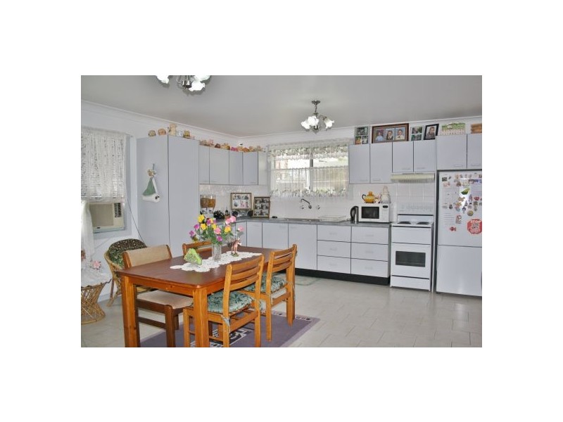 156 Emu Drive, San Remo NSW 2262