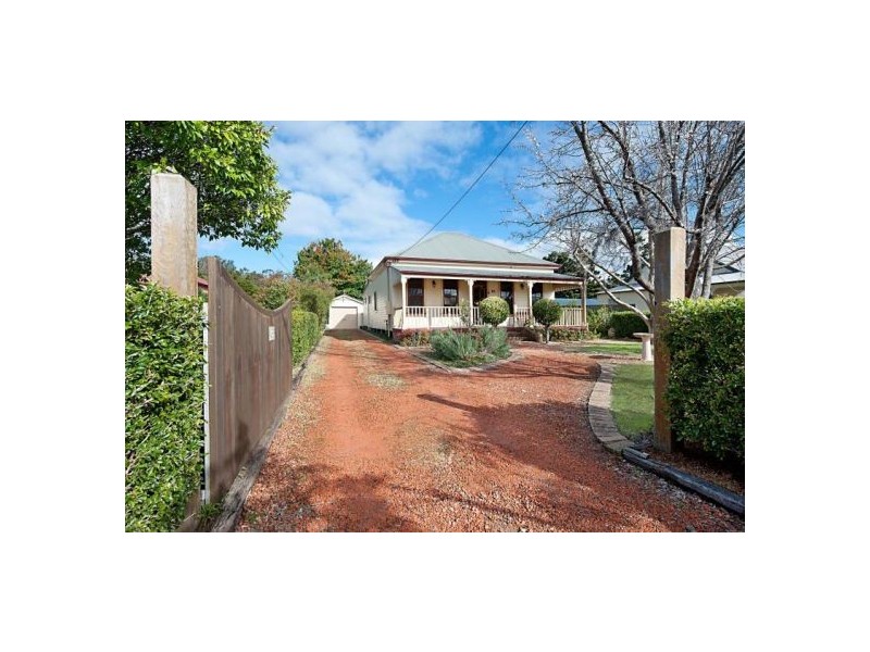 21 Panonia Road, Wyong NSW 2259