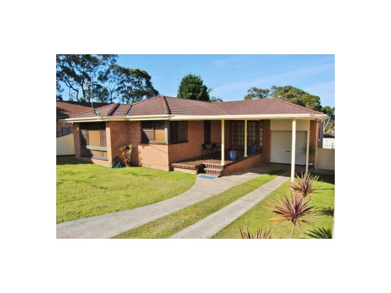 4 Cambridge Avenue, Kanwal NSW 2259