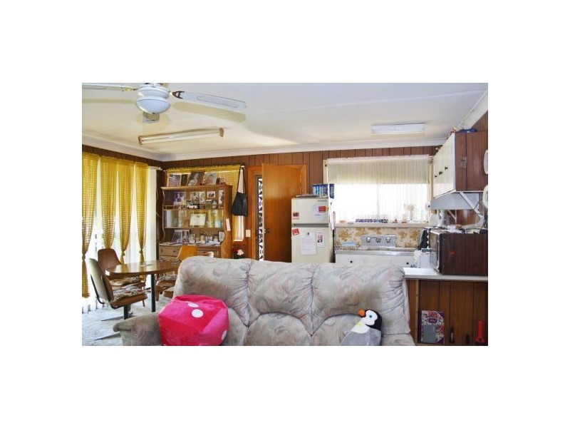 21 Wandewoi Avenue, San Remo NSW 2262