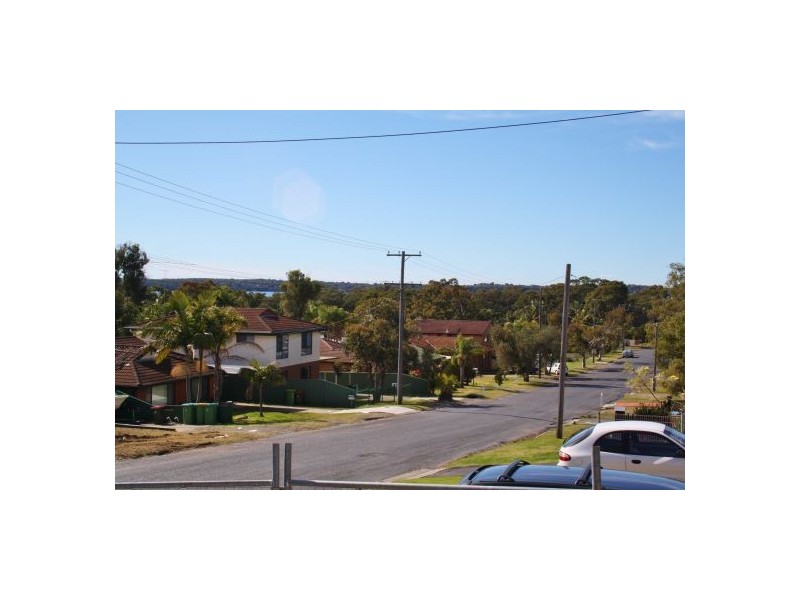 74 Charmhaven Avenue, Charmhaven NSW 2263