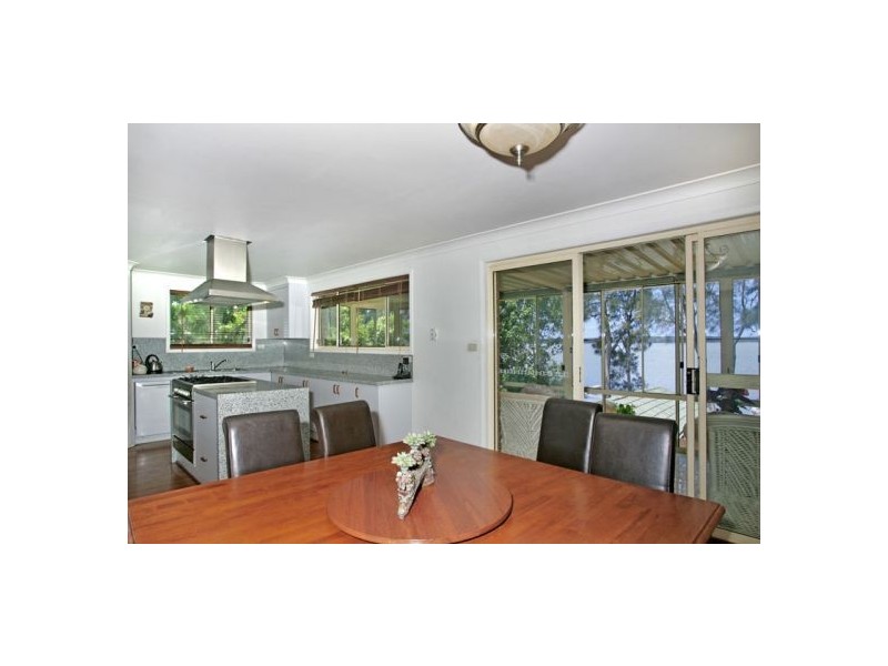 183 Panorama Avenue, Charmhaven NSW 2263