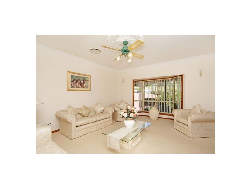 16 Palm Springs Avenue, Glenning Valley NSW 2261