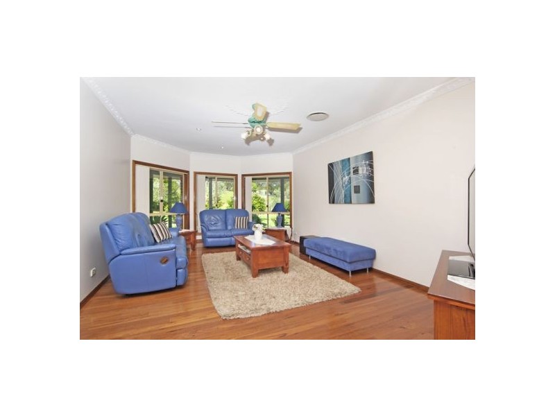 16 Palm Springs Avenue, Glenning Valley NSW 2261