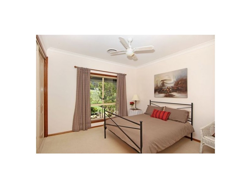 16 Palm Springs Avenue, Glenning Valley NSW 2261