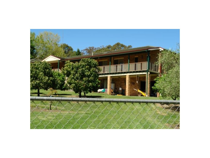 16 Palm Springs Avenue, Glenning Valley NSW 2261