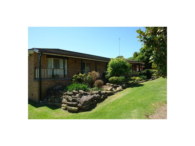 16 Palm Springs Avenue, Glenning Valley NSW 2261