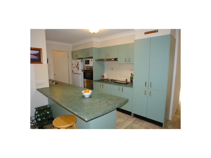 20 Burlington Avenue, Jilliby NSW 2259