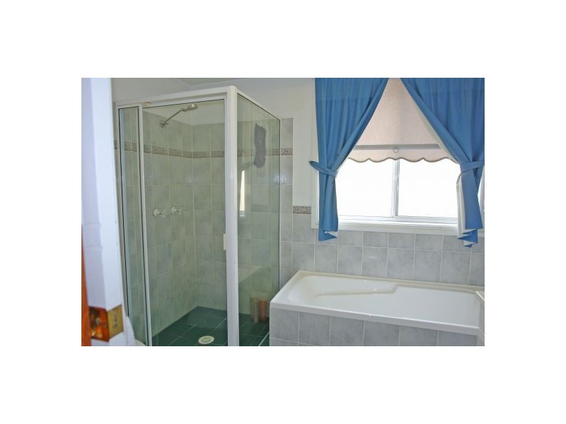 34 Woodbury Park Drive, Mardi NSW 2259