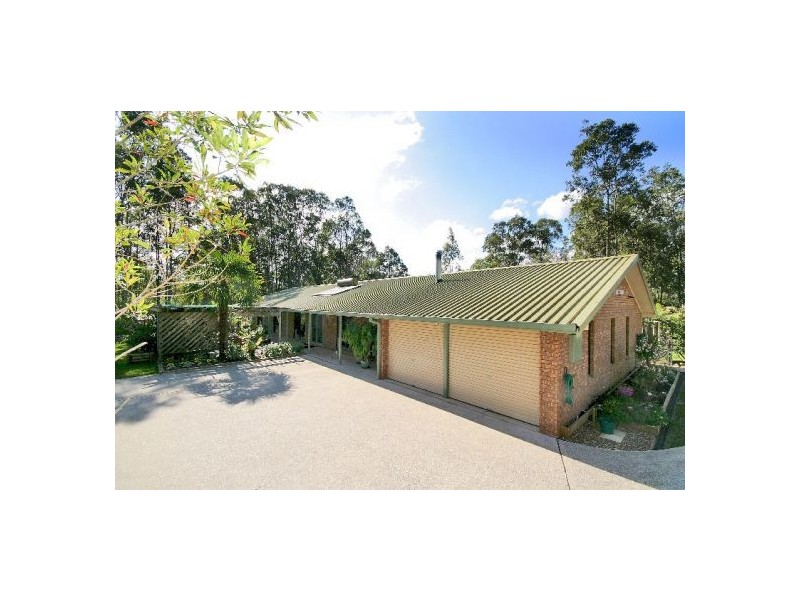 11 Treelands Drive, Jilliby NSW 2259