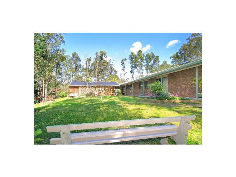 11 Treelands Drive, Jilliby NSW 2259