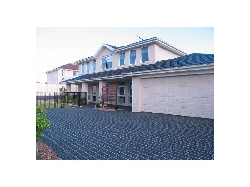 10 Vulcan Close, Hamlyn Terrace NSW 2259