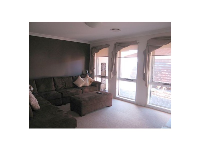 10 Vulcan Close, Hamlyn Terrace NSW 2259