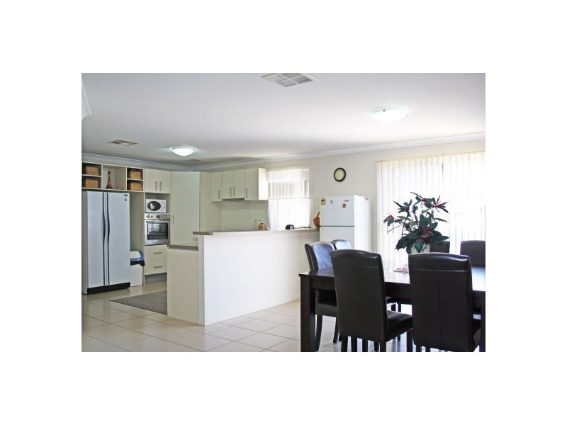 26  Botanical Close, Hamlyn Terrace NSW 2259