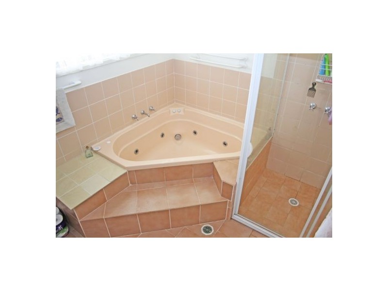 135 Bruce Crescent, Warnervale NSW 2259