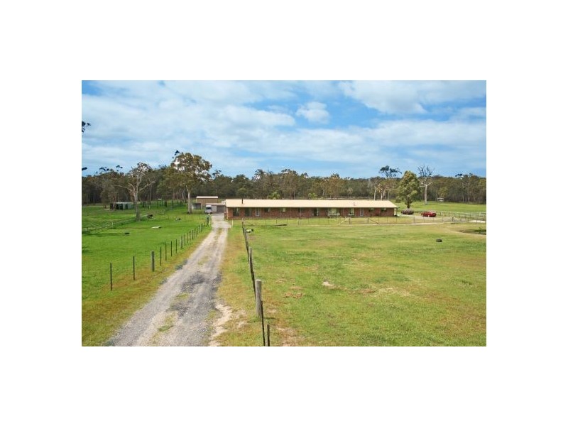 135 Bruce Crescent, Warnervale NSW 2259