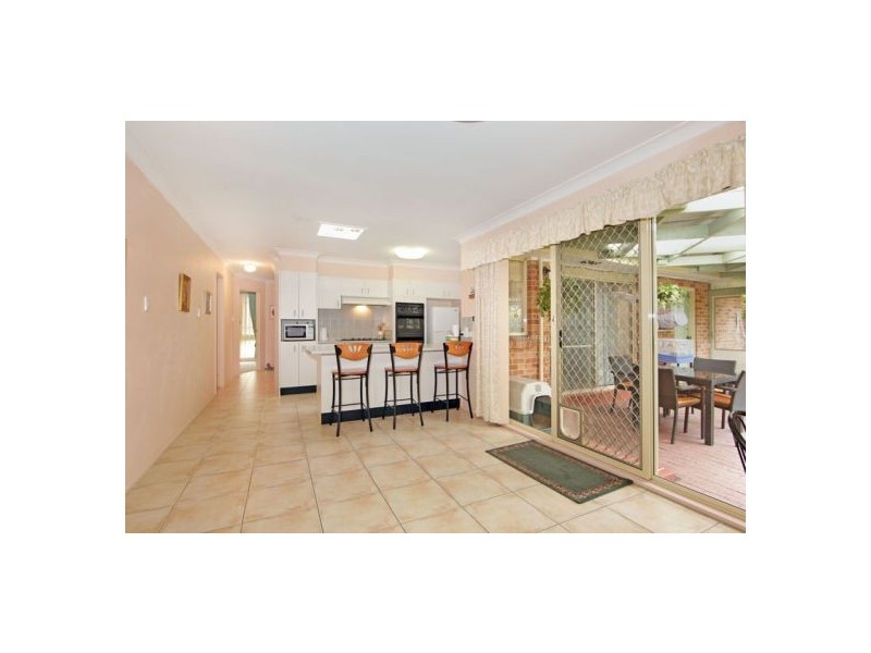 31 Twin Lakes Drive, Lake Haven NSW 2263