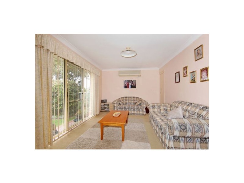 31 Twin Lakes Drive, Lake Haven NSW 2263