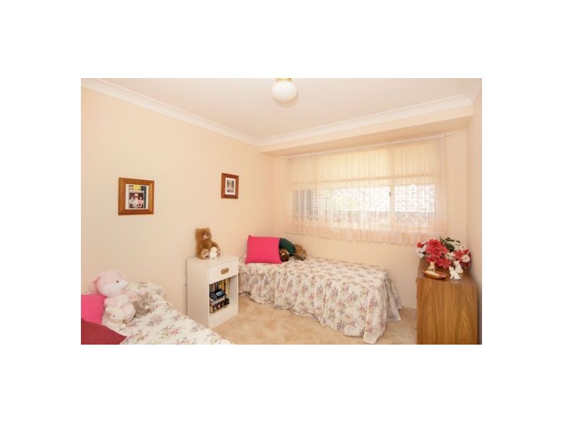 31 Twin Lakes Drive, Lake Haven NSW 2263