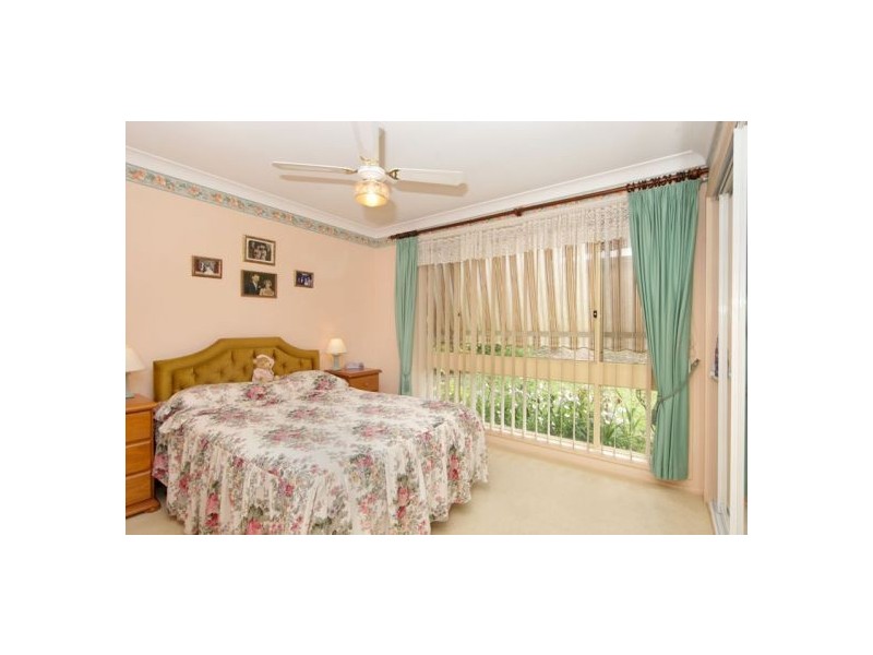 31 Twin Lakes Drive, Lake Haven NSW 2263