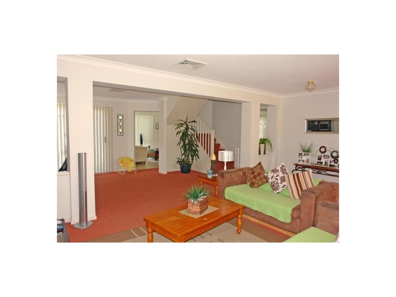 26 Clydesdale Street, Wadalba NSW 2259