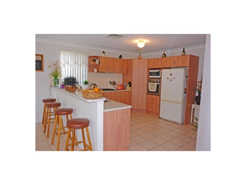 26 Clydesdale Street, Wadalba NSW 2259