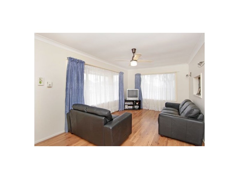 65 Arlington Street, Gorokan NSW 2263