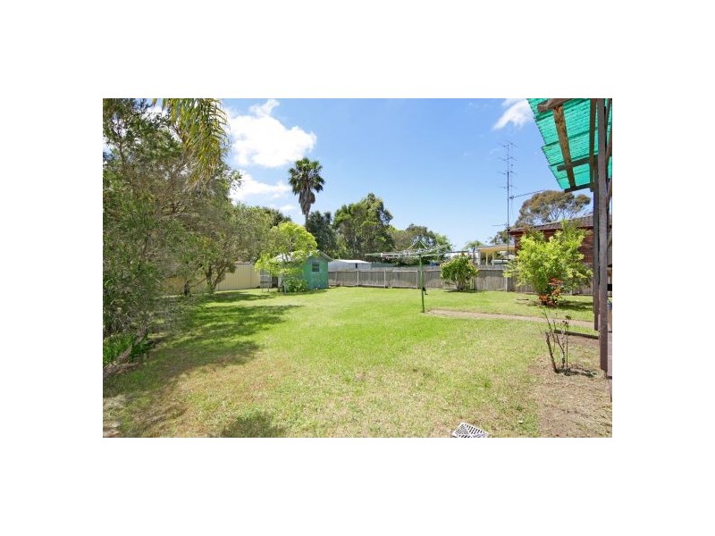 51 Danbury Avenue, Gorokan NSW 2263
