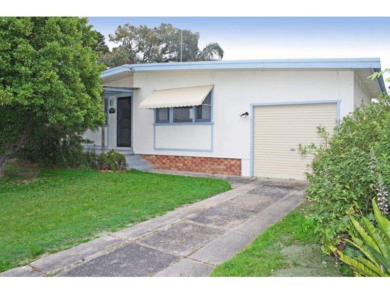 10 Glenavon Street, Toukley NSW 2263