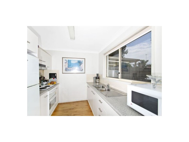 2/8 Hawthorn Place, Mardi NSW 2259