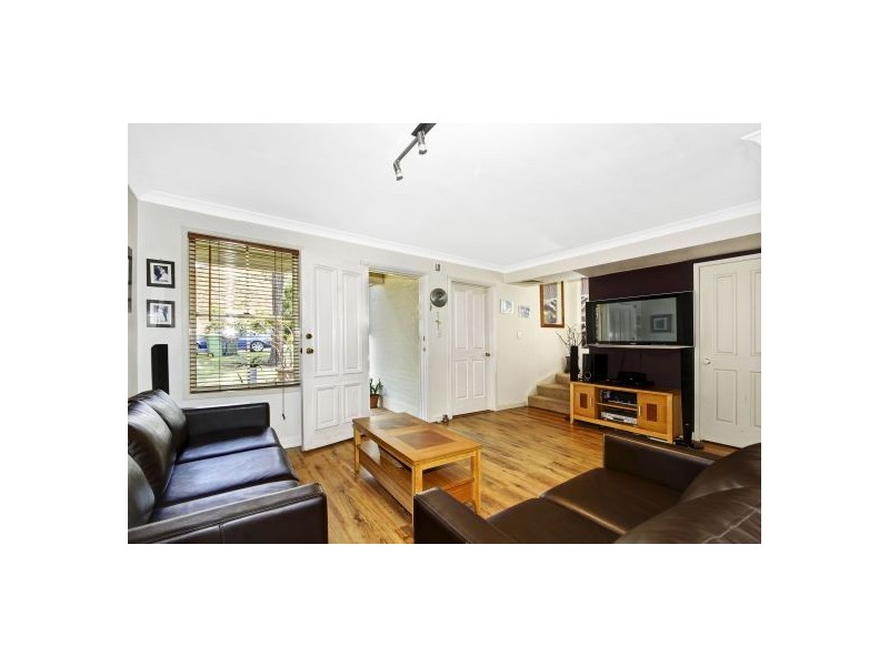 2/8 Hawthorn Place, Mardi NSW 2259