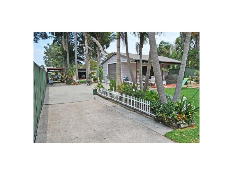 70 Elouera Avenue, Buff Point NSW 2262