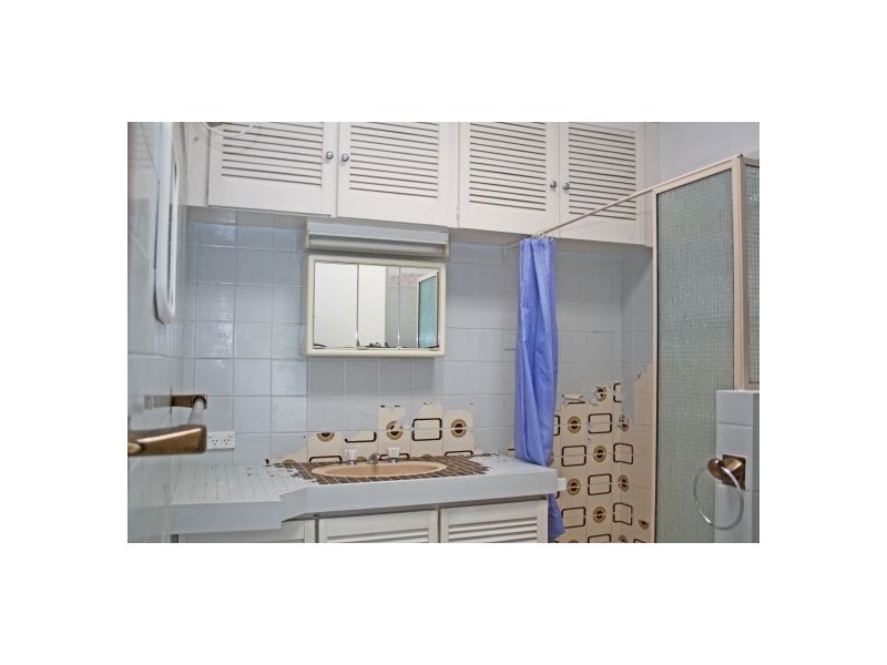 8 Arlington Street, Gorokan NSW 2263