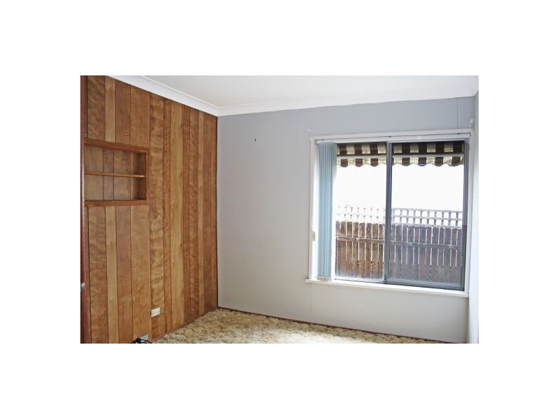 8 Arlington Street, Gorokan NSW 2263