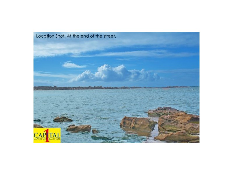 8 Arlington Street, Gorokan NSW 2263